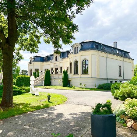 Schloss Breitenfeld Hotel & Tagung Leipzig Exterior foto